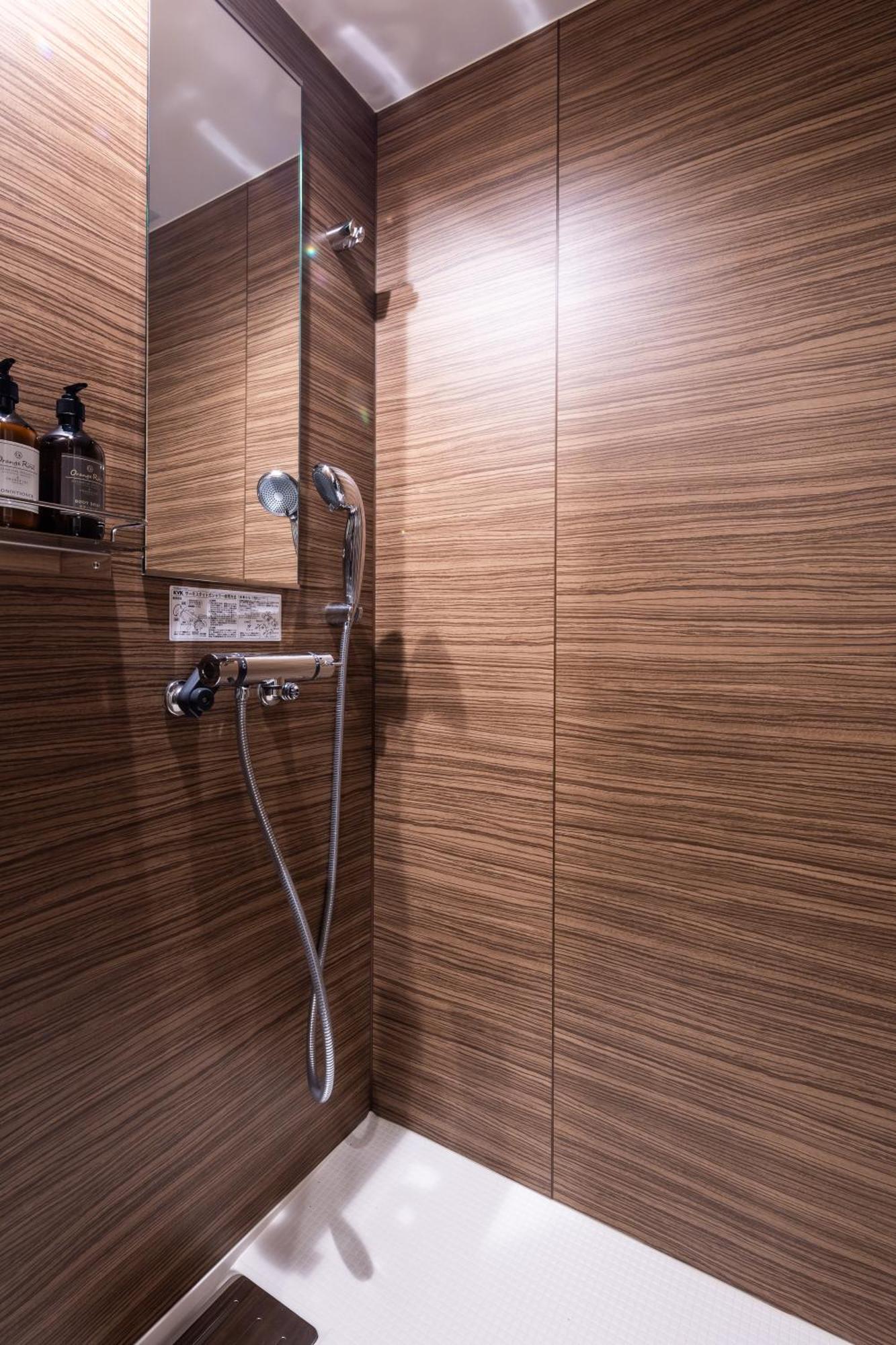 Rota105 Hotell Ōsaka Eksteriør bilde